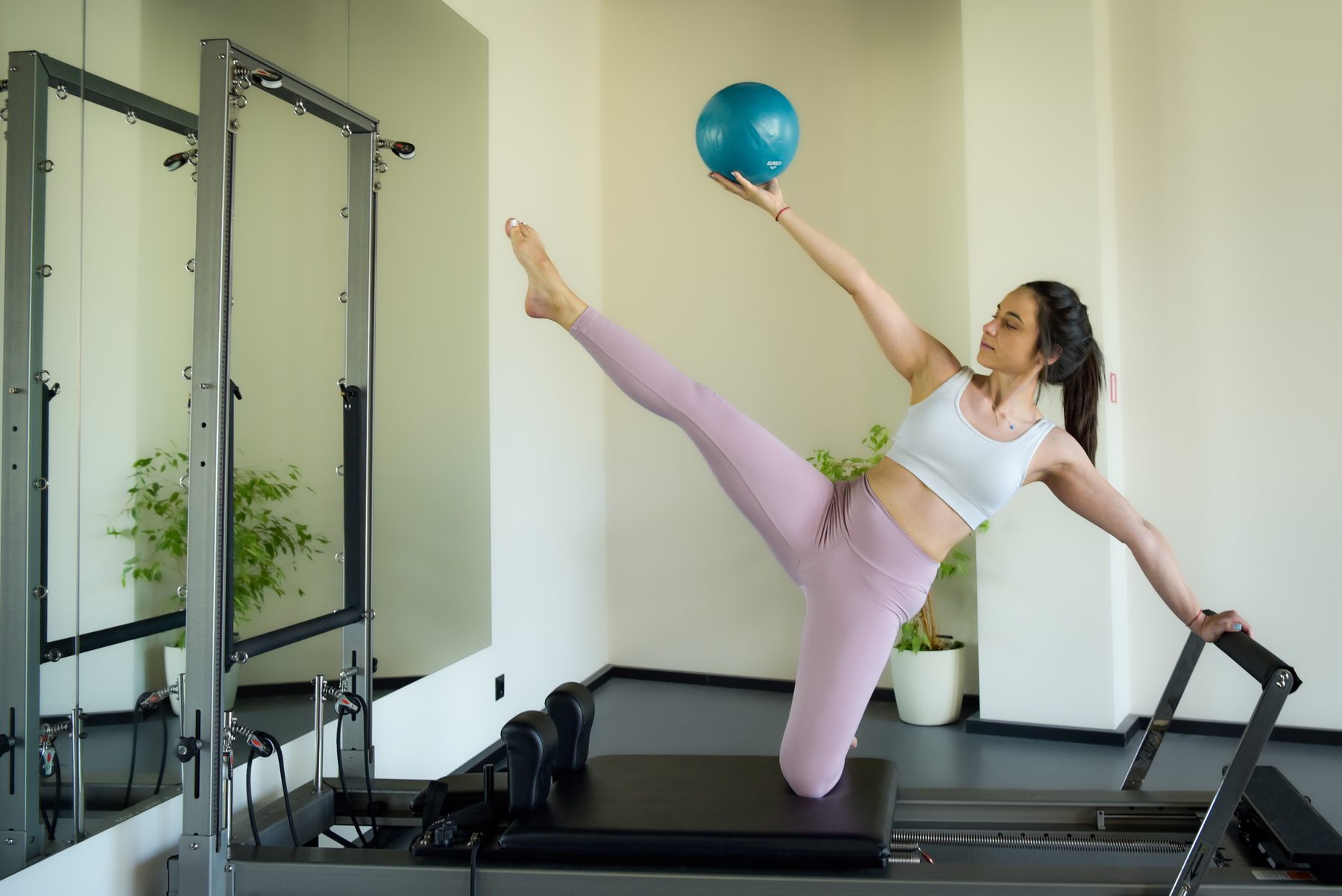 Reform Pilates студио — снимка 23